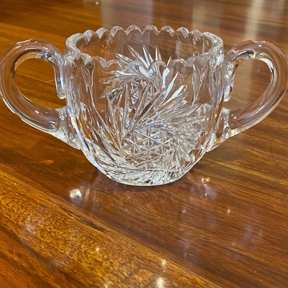 Vintage American Brilliant Cut Crystal Heavy Sugar  Bowl with Handles 4” - Picture 1 of 9